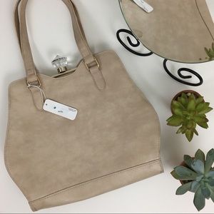 Charming Charlie Jewel Snap‎ Faux Leather Bag